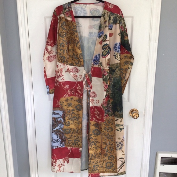 SHEIN Other - 🛍4/$20🛍 SHEIN robe